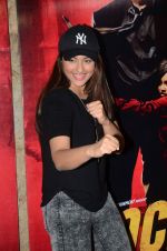 Sonakshi Sinha at Rocky Handsome screening in Mumbai on 23rd March 2016